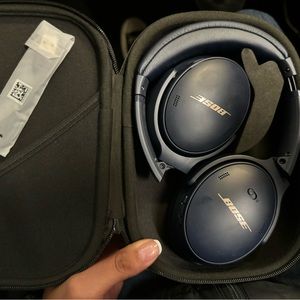 Bose quiet comfort 45 blue